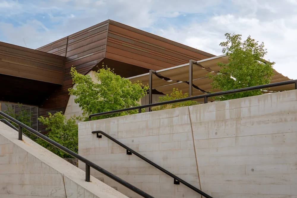 Modern guardrail on a raised deck